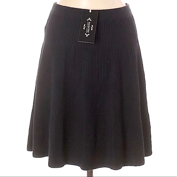 NANETTE LEPORE Black Pleated SKIRT Classic New XS - Picture 6 of 7